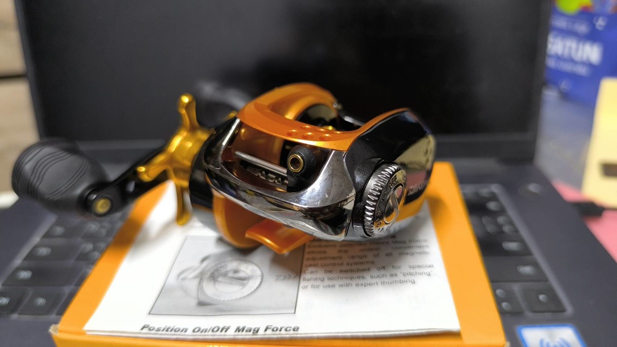Daiwa  AIRD 100H รอกตีเหยื่อปลอม แบ่งๆ เอาไปใช้