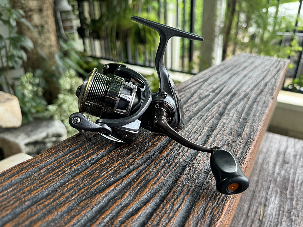  ✪✪✪ DAIWA LUVIAS ใส่สปูน EXIST 2506 ✪✪✪ 