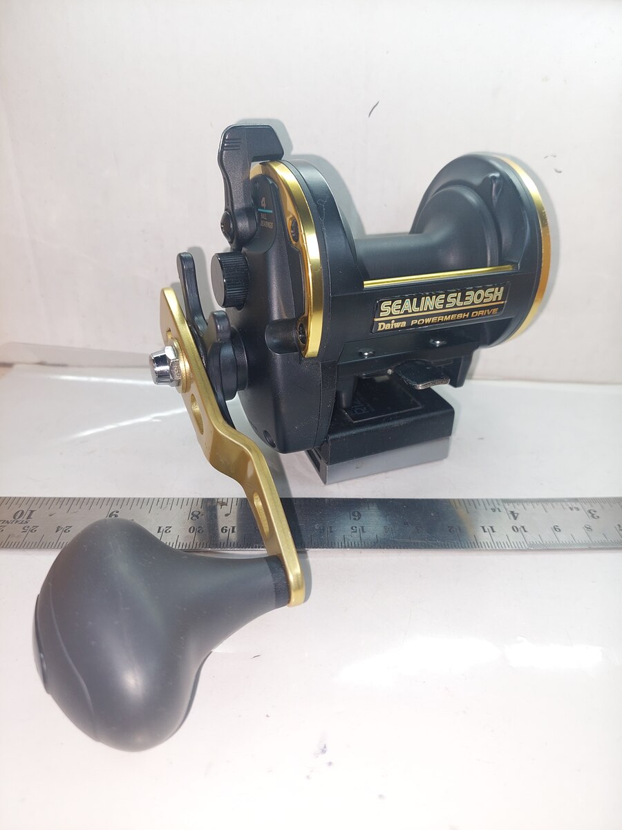   Dum fishing    ****  #  2  *******  DAIWA    SEALINE  SL  30 SH    ***********