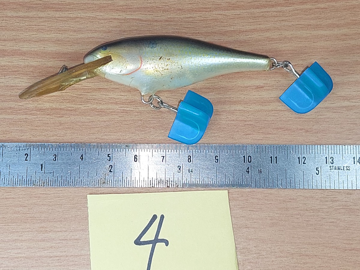  Dum fishing ***** LURE # 4 ***   RAPALA   DEEP RUNNER ***** 