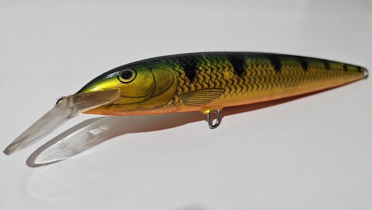 -..- RAPALA MAGNUM 18CM. FLOAT