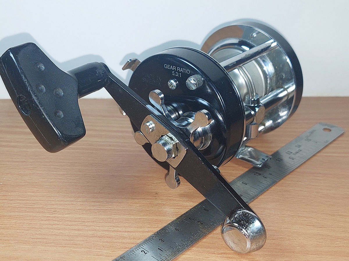   Dum fishing  REEL # 9    ABU  AMBASSADEUR  6500 C  BIGGAME COLLECTION 