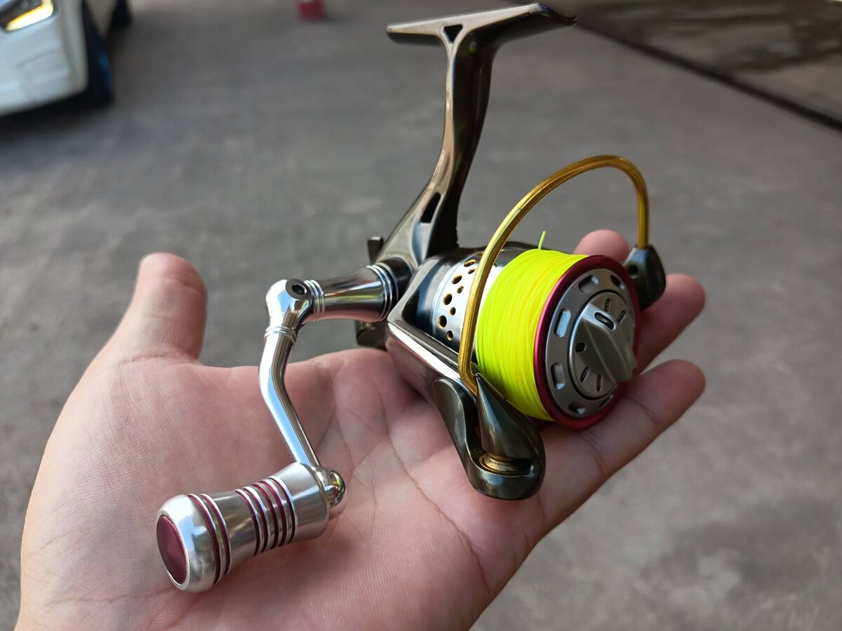 ✴️✴️✴️ Ryobi Zauber 2000 รุ่นเก่า สปูนชมพูแถมสายไปด้วย✴️✴️✴️