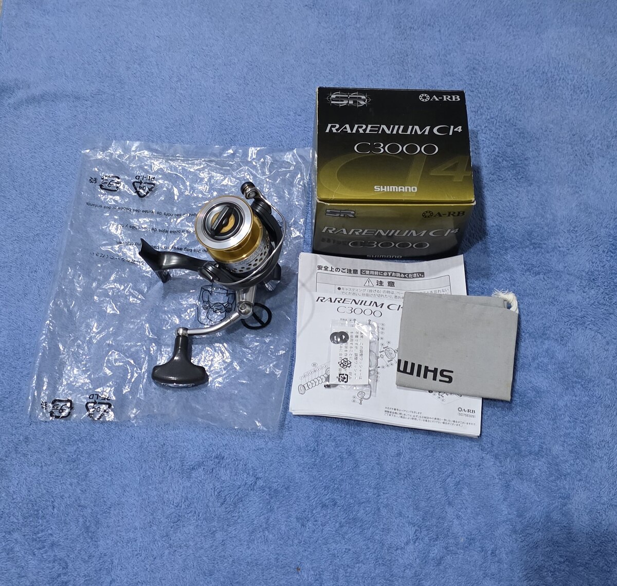 รอกSHIMANO RARENIUM CI4 เบอร์ 3000