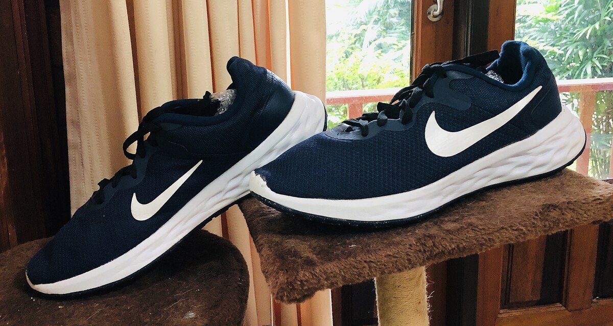 Nike.   Size 13us