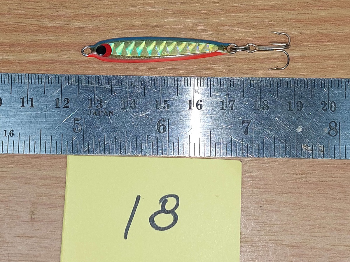   Dum fishing       *******     LURE #    18     LIGHT  JIG     ********