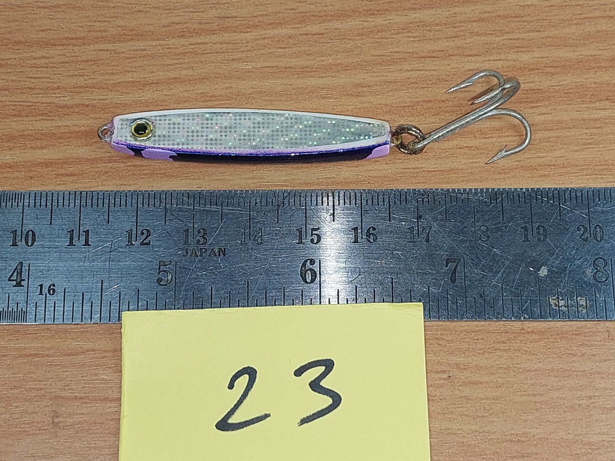   Dum fishing       *******     LURE #    23   ********