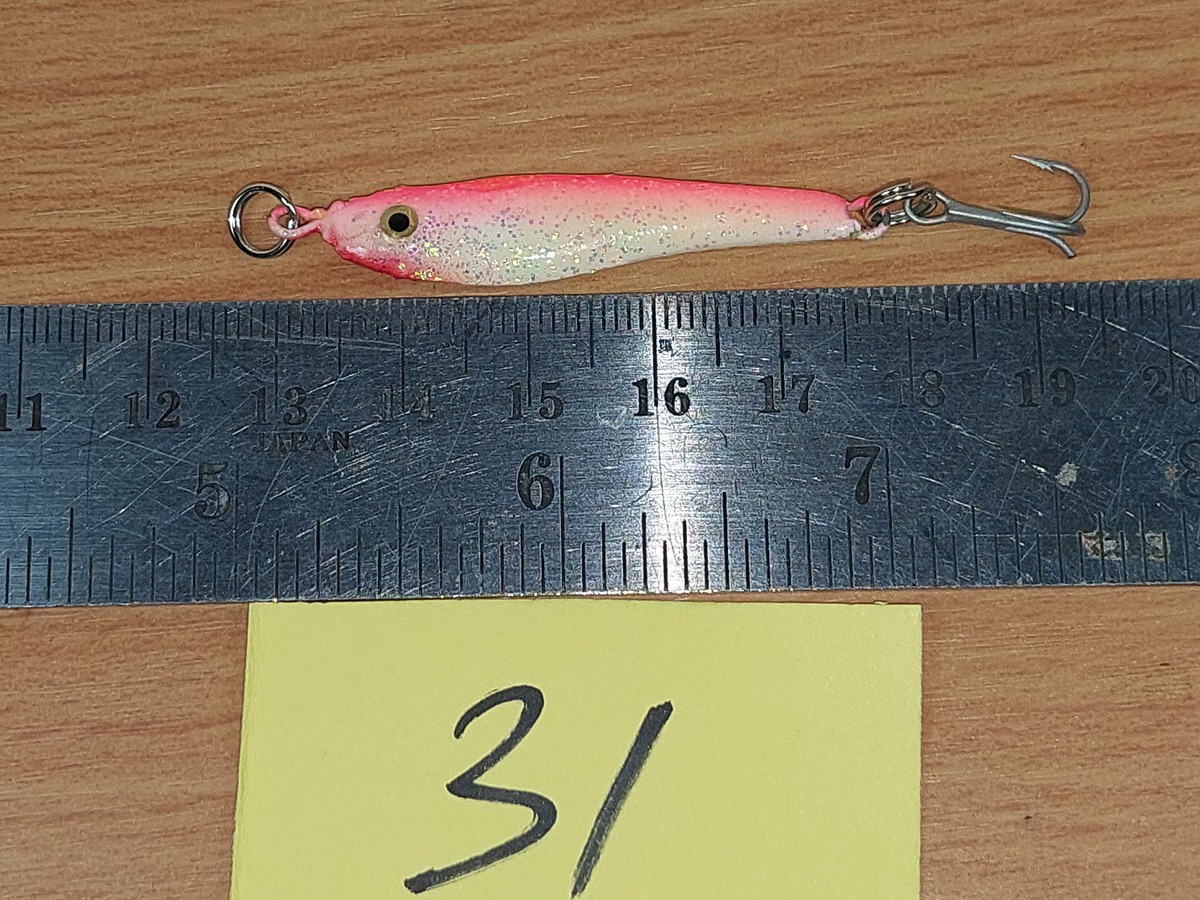   Dum fishing       *******     LURE #    31     LIGHT  JIG ********