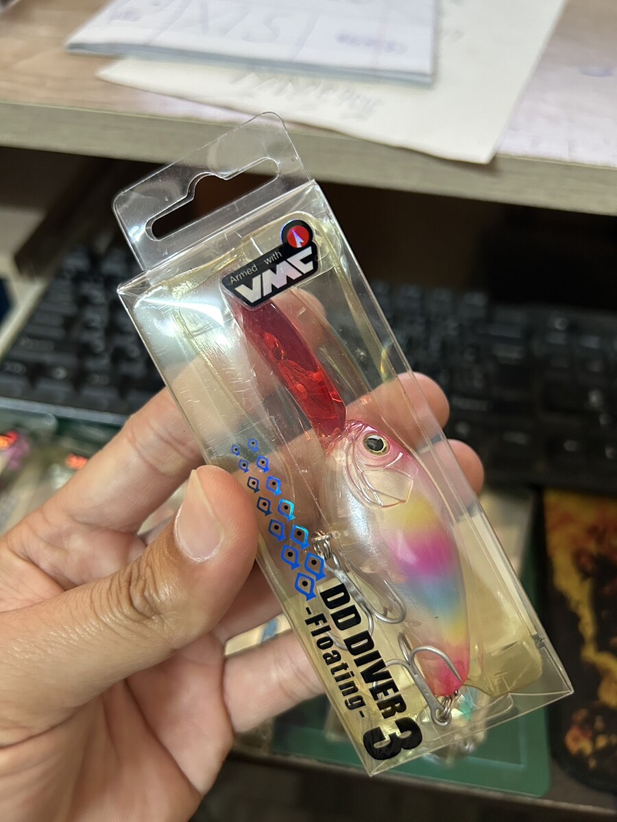 เหยื่อVMC(5.5cm)วัดจากห่วงหน้าถึงห่วงหลัง