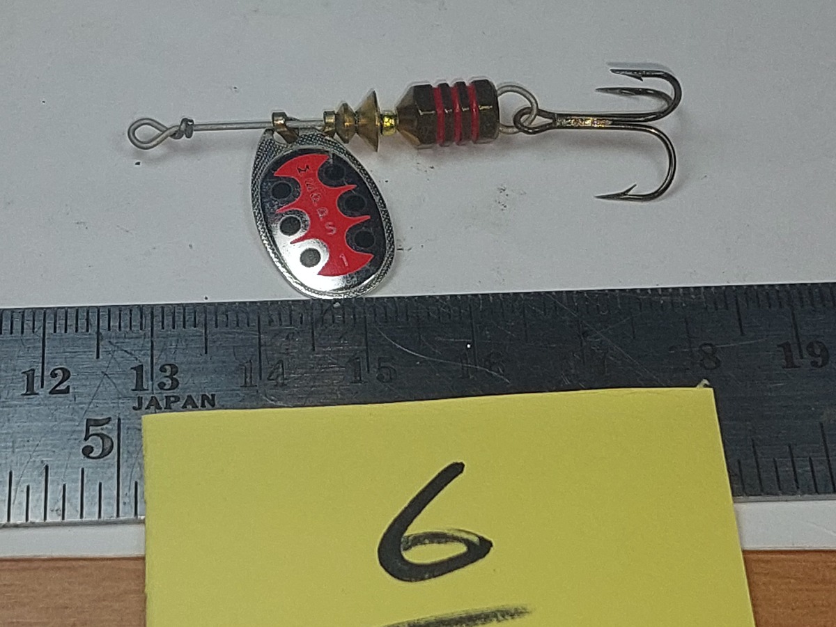   Dum fishing    #   6      ****  MEPPS   AGLIA  1  ****