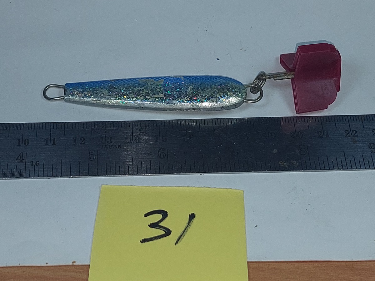   Dum fishing       *******     LURE #   31      PJ   ********