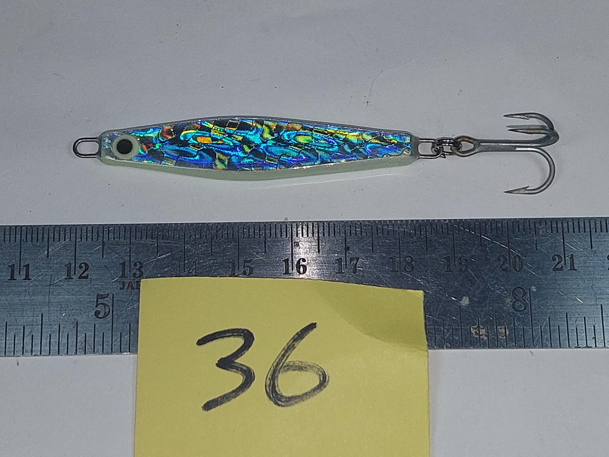   Dum fishing       *******     LURE #   36   ********
