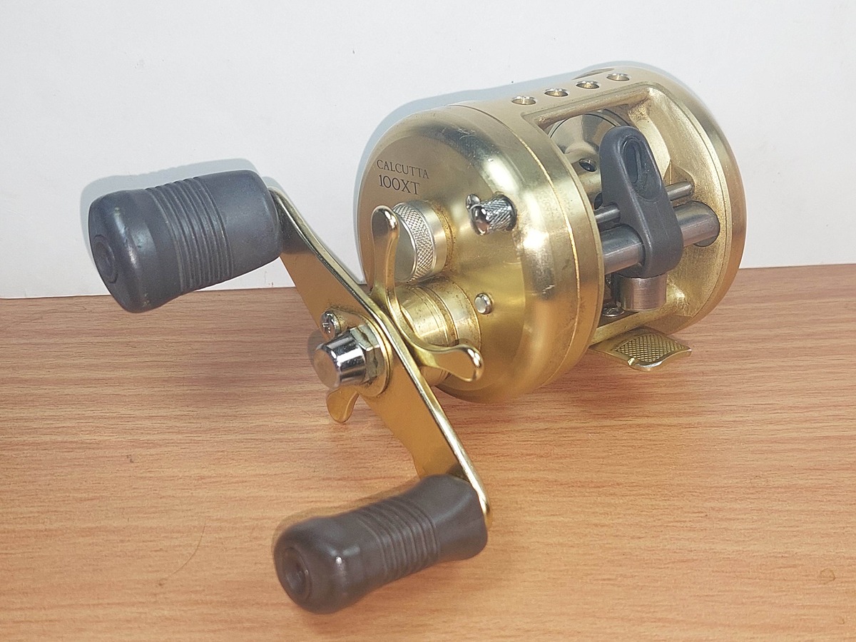   Dum fishing   REEL  #   1   ***  SHIMANO  CALCUTTA   100  XT   *** 