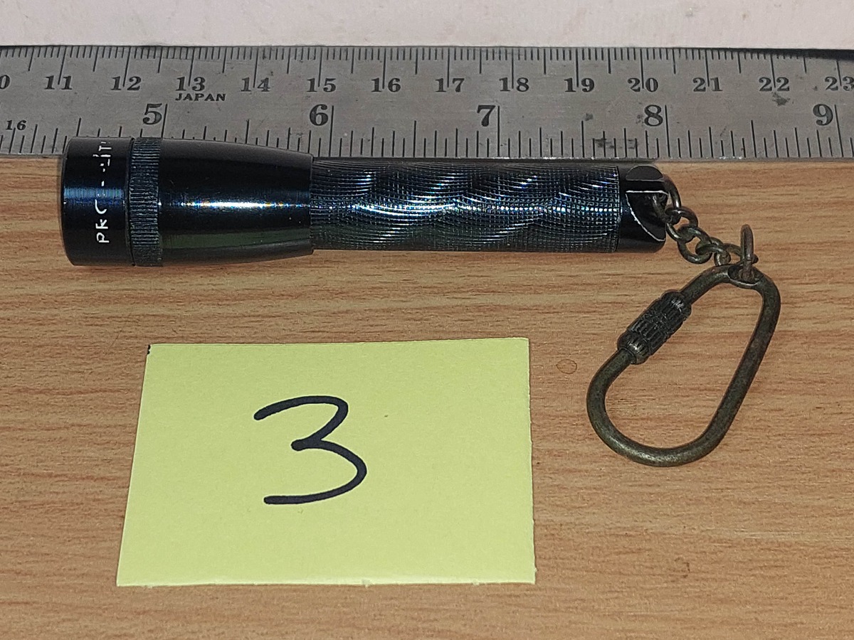 Dum fishing *******       ไฟฉาย #  3   MAGLITE       ******** -
