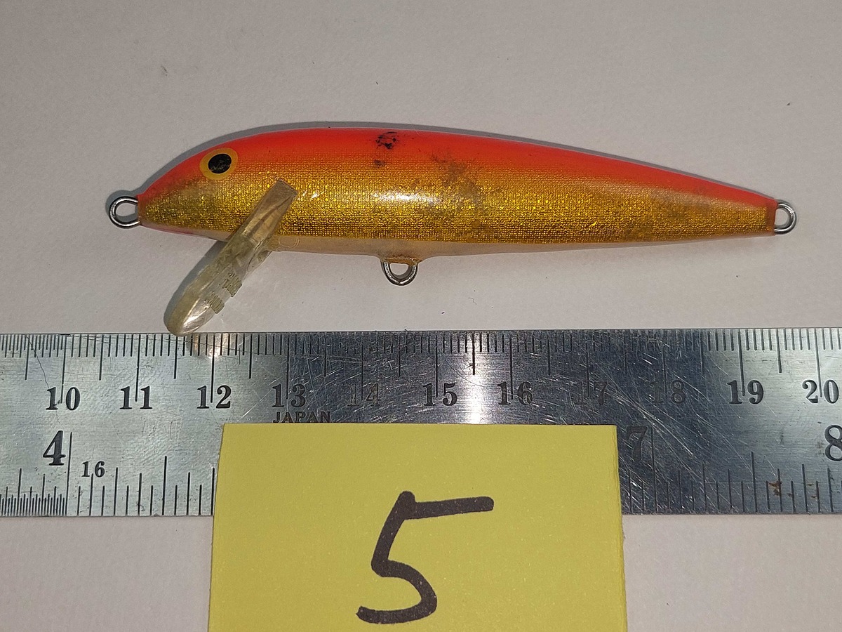   Dum fishing       *******   RAPALA   #  5   ******