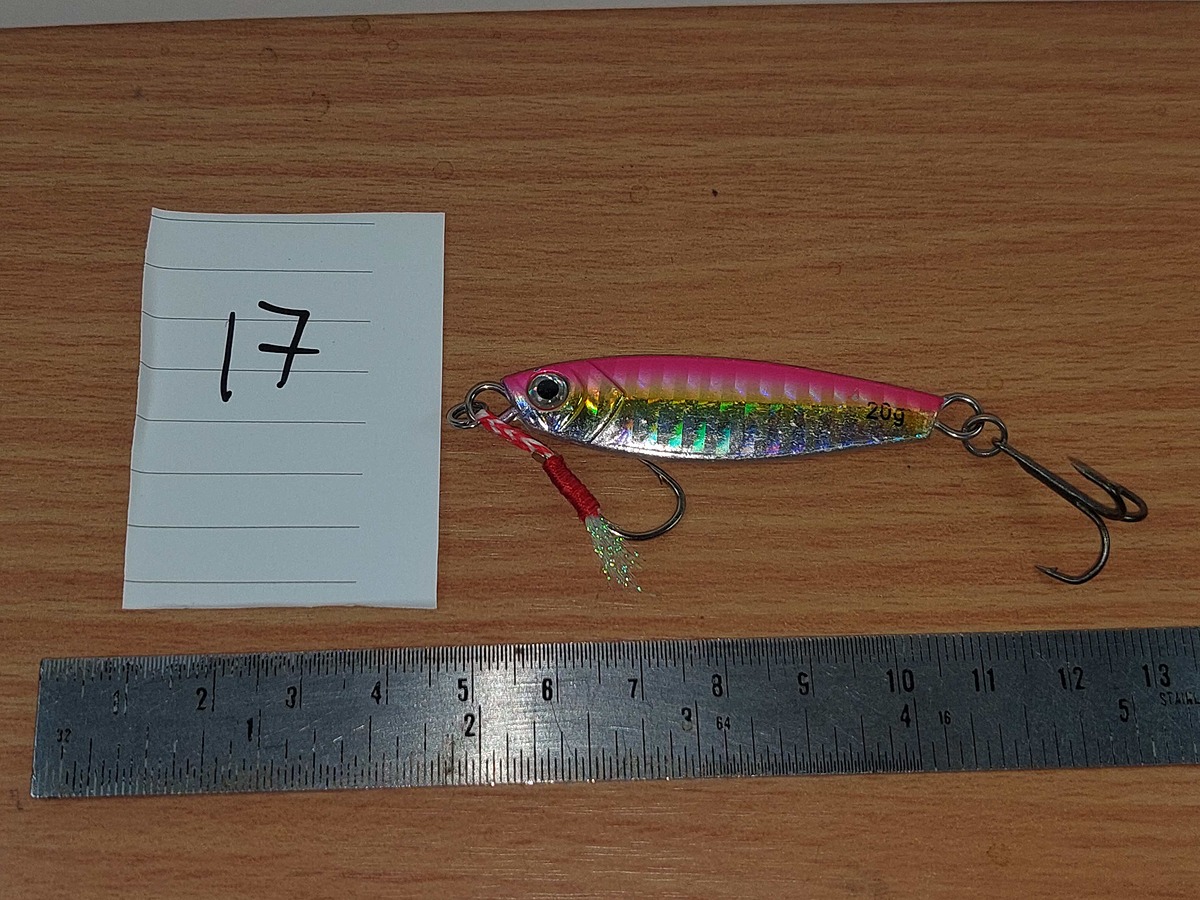   Dum fishing       *******     LURE #    17     ********