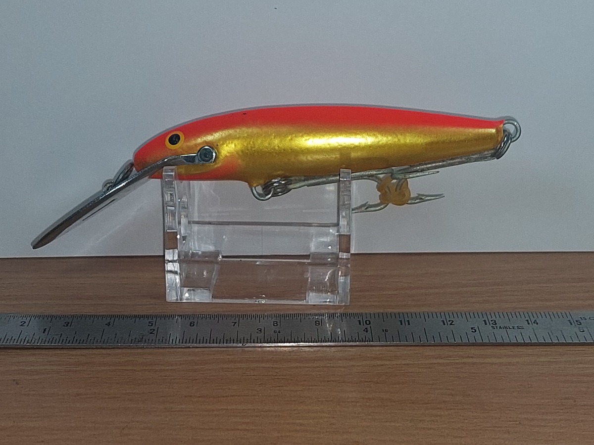   Dum fishing       *******     LURE #  1   RAPALA  CD   MAGNUM    ********