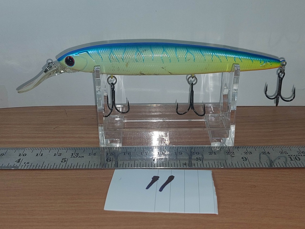   Dum fishing   ***    LURE #  11      Tadamaki 132   Nories    ***
