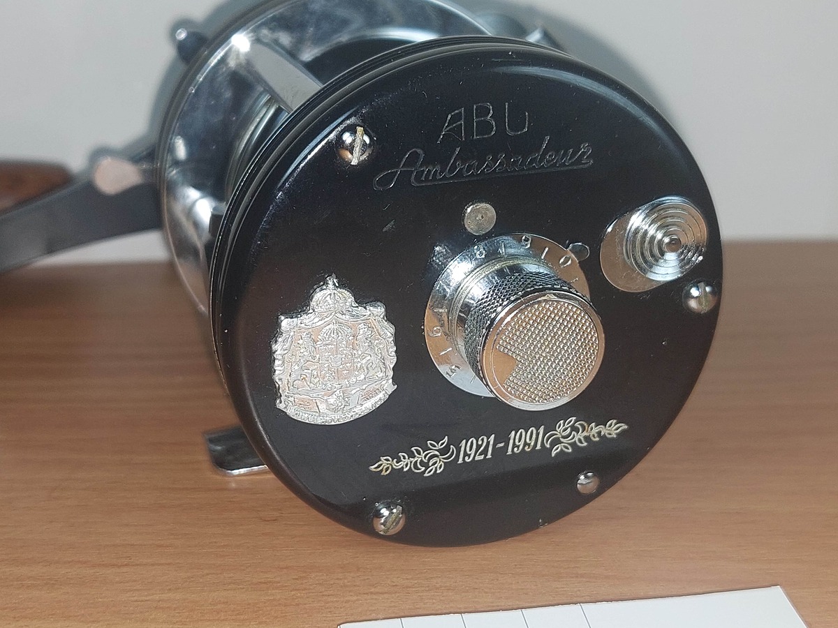   Dum fishing  #  2  ****ABU  AMBASSADEUR 6000  C   1921-1991 ANNIVERSARY  ****