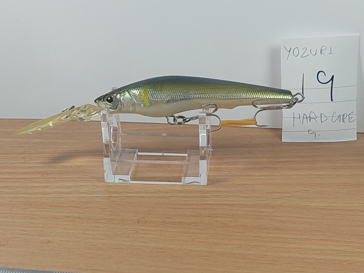   Dum fishing    YOZURI HARD CORE  9   *******     LURE #    19   ********