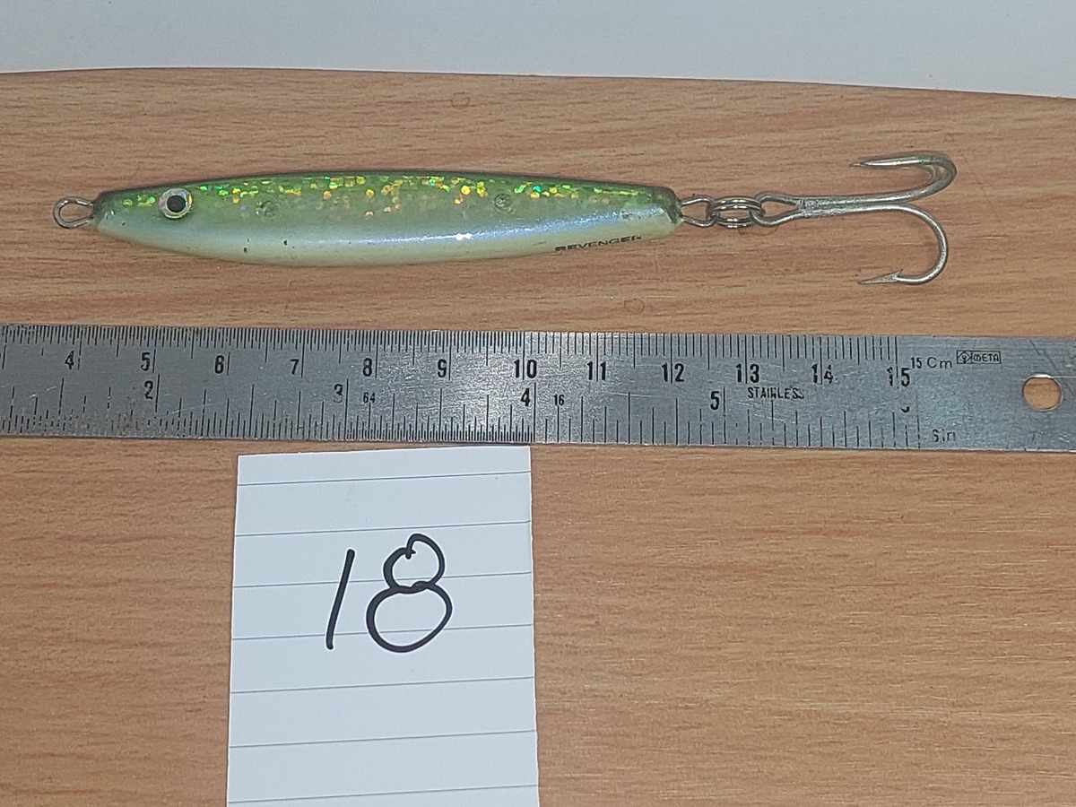   Dum fishing      LURE #  18   *****   REVENGER   *****