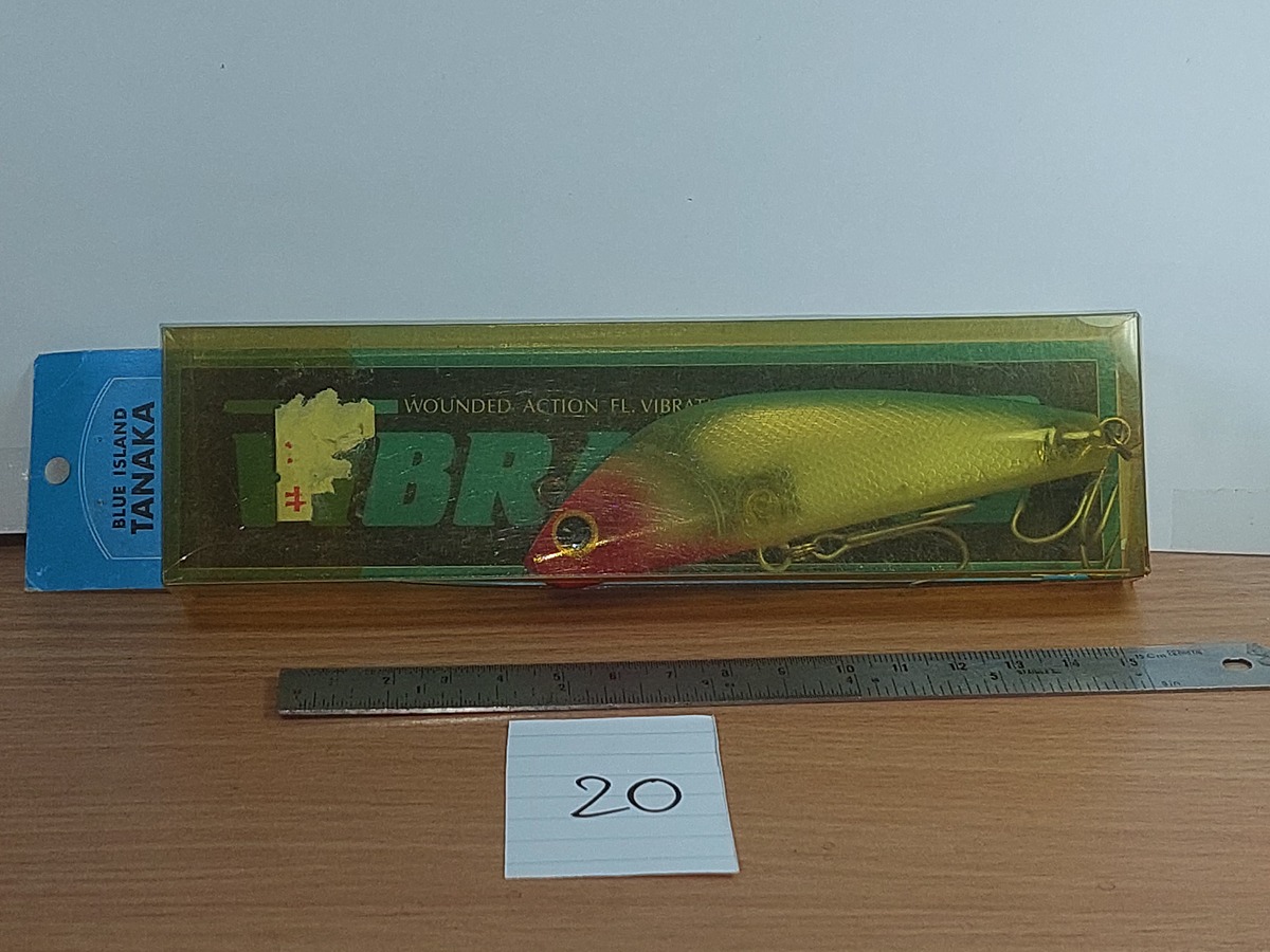   Dum fishing     LURE #  20     ****   BLUE  ISLAND  TANAKA   ****