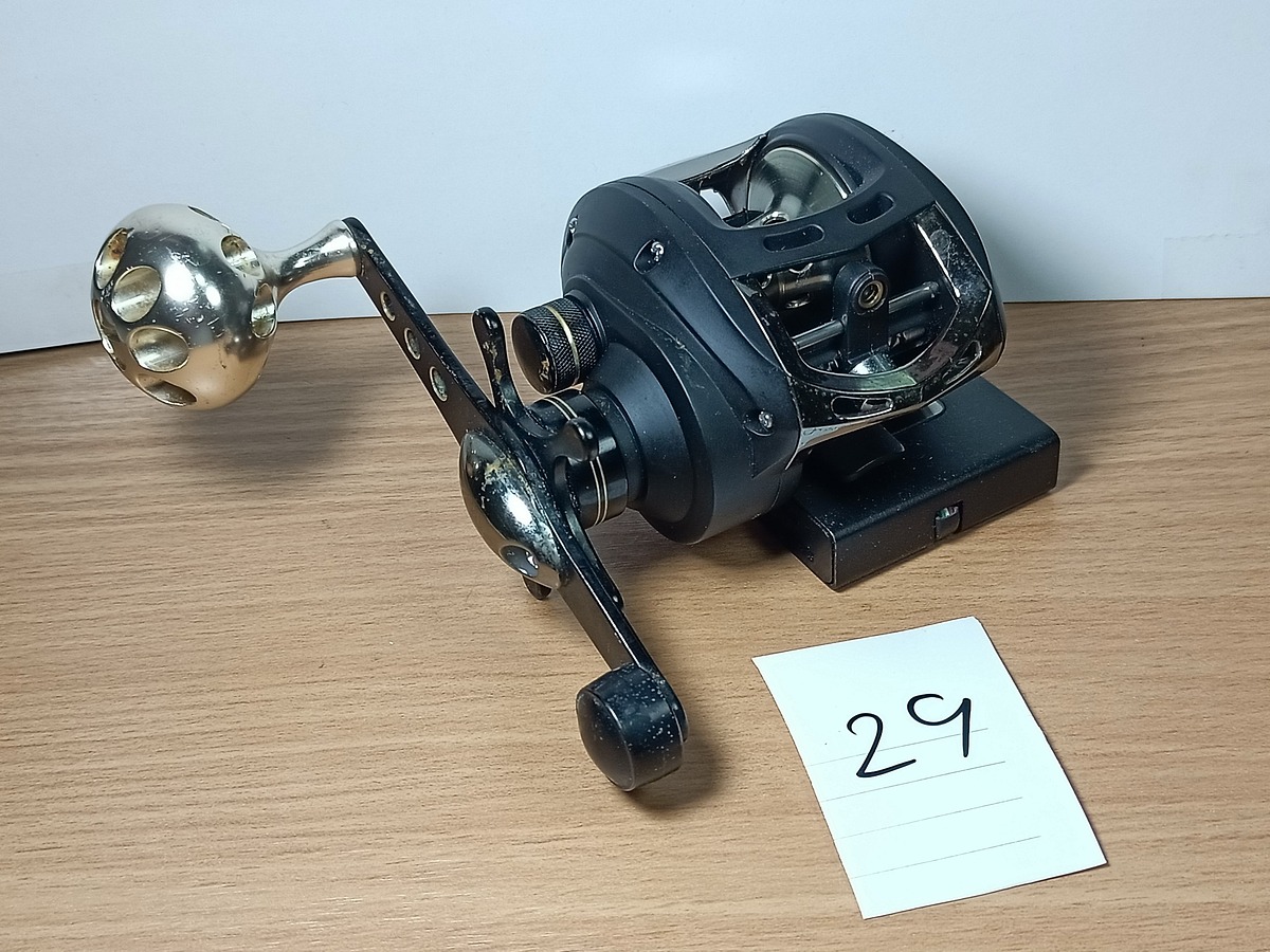   Dum fishing     #  29   ***** SPORT LINE 100 P  HURICANE    *****