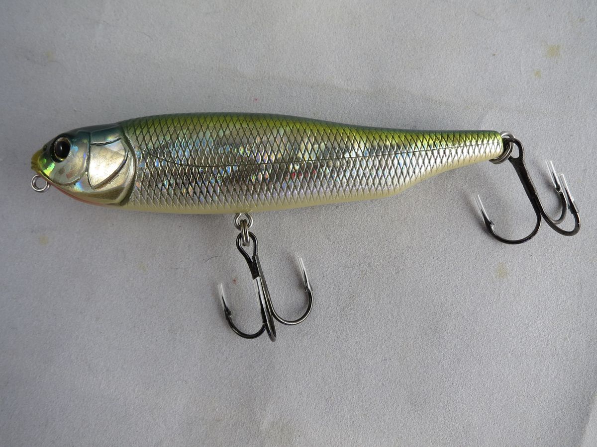 Megabass GIANT DOG-X