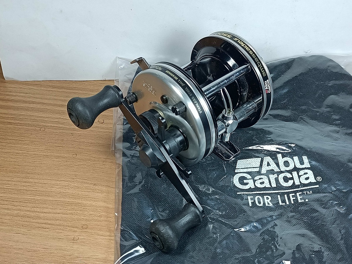   Dum fishing   #  2     ***  ABU  AMBASSADEUR 5500 C  ***