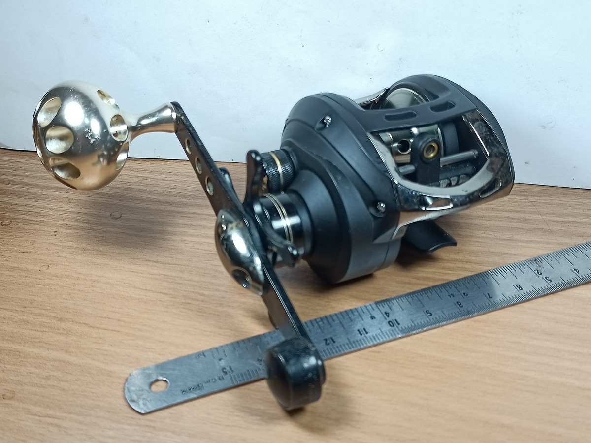   Dum fishing   #  5   ****   SPORTLINE  HURRICANCE     *******