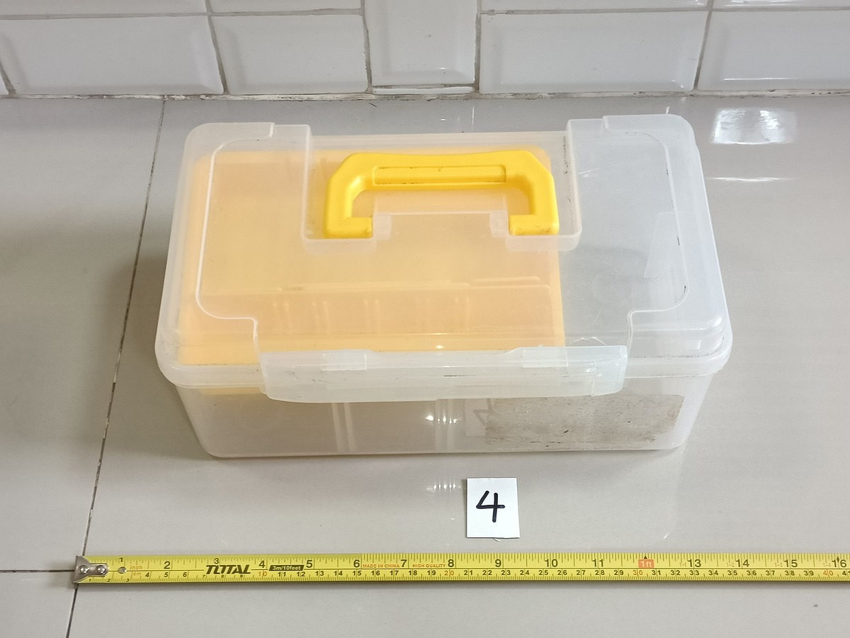      Dum fishing       ****      BOX  #   4   ****