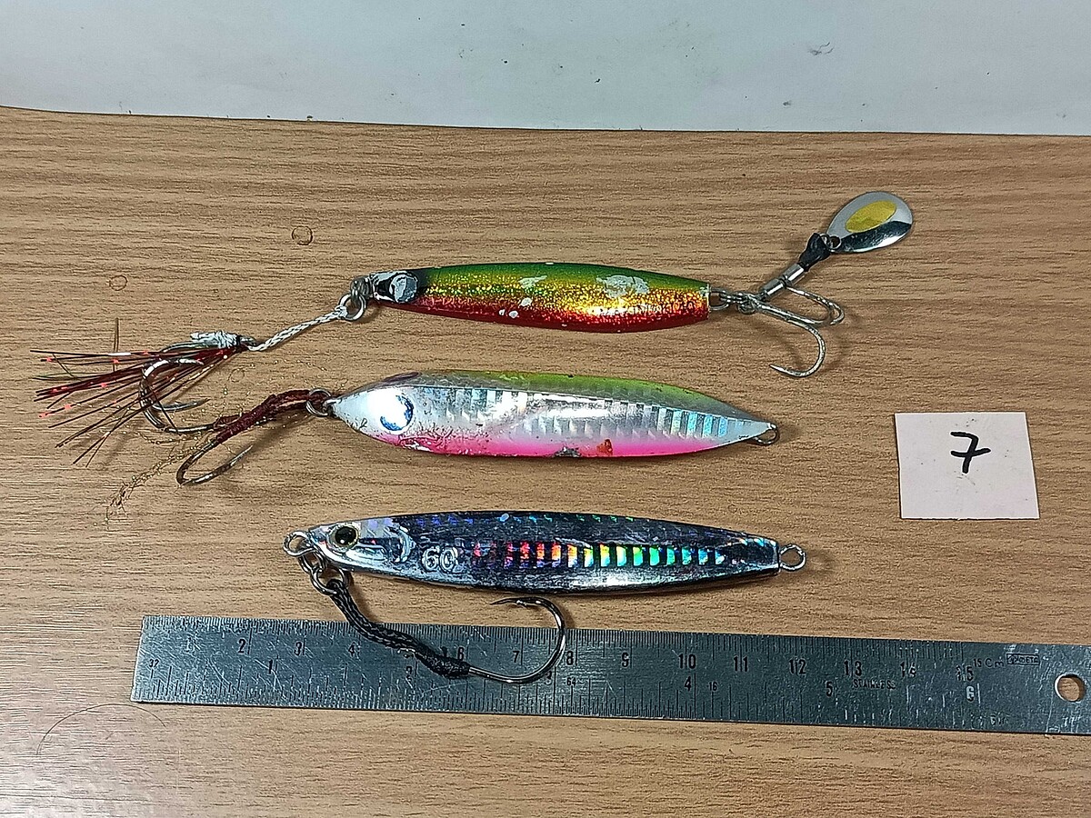   Dum fishing       *******     LURE #   7        ชุด 3 ตัว   ********