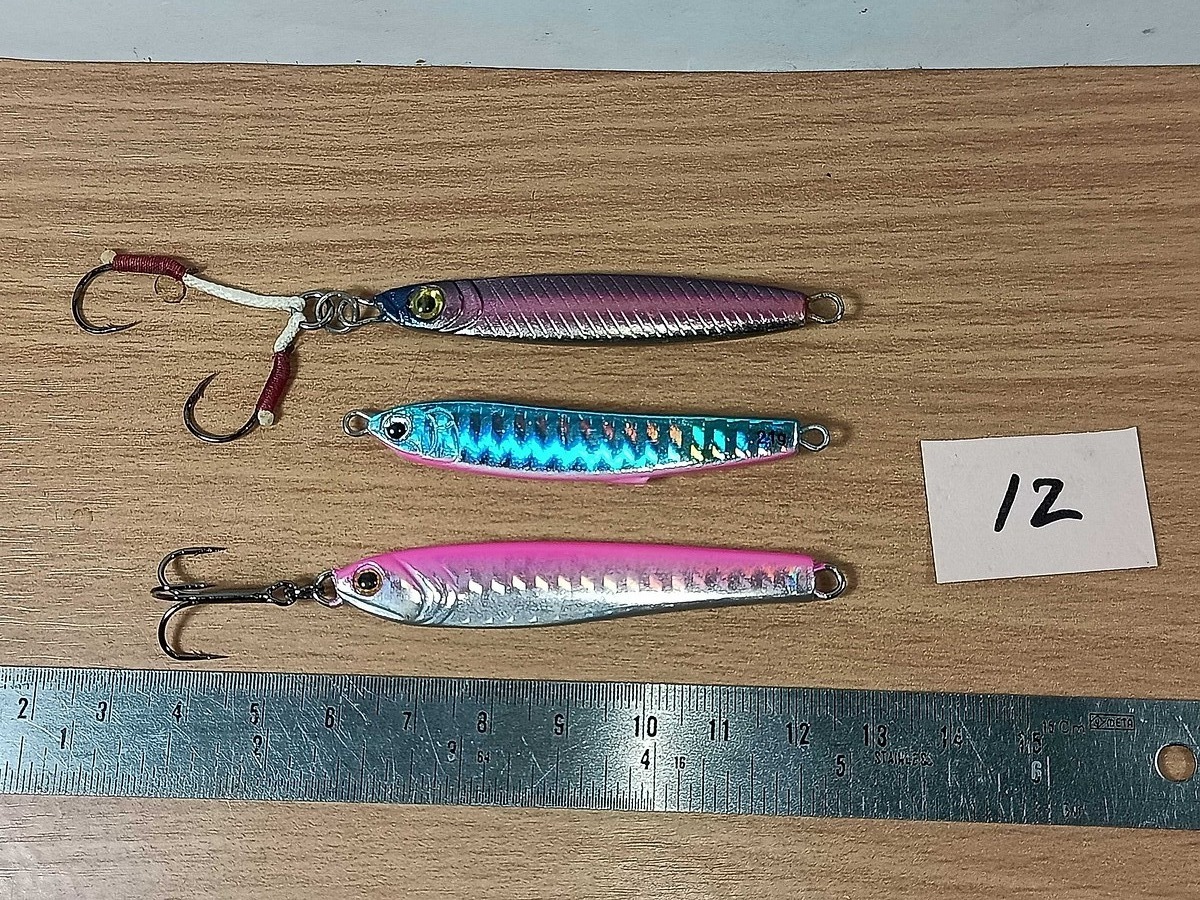   Dum fishing       *******     LURE #    12      ชุด 3 ตัว     ********