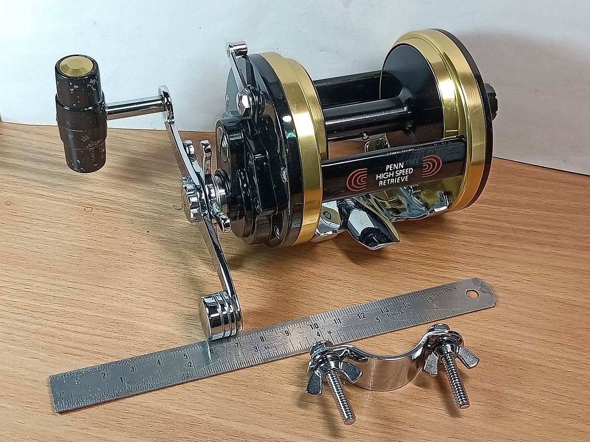   Dum fishing     REEL #  3       ***  PENN    MAGPOWER   990    ***
