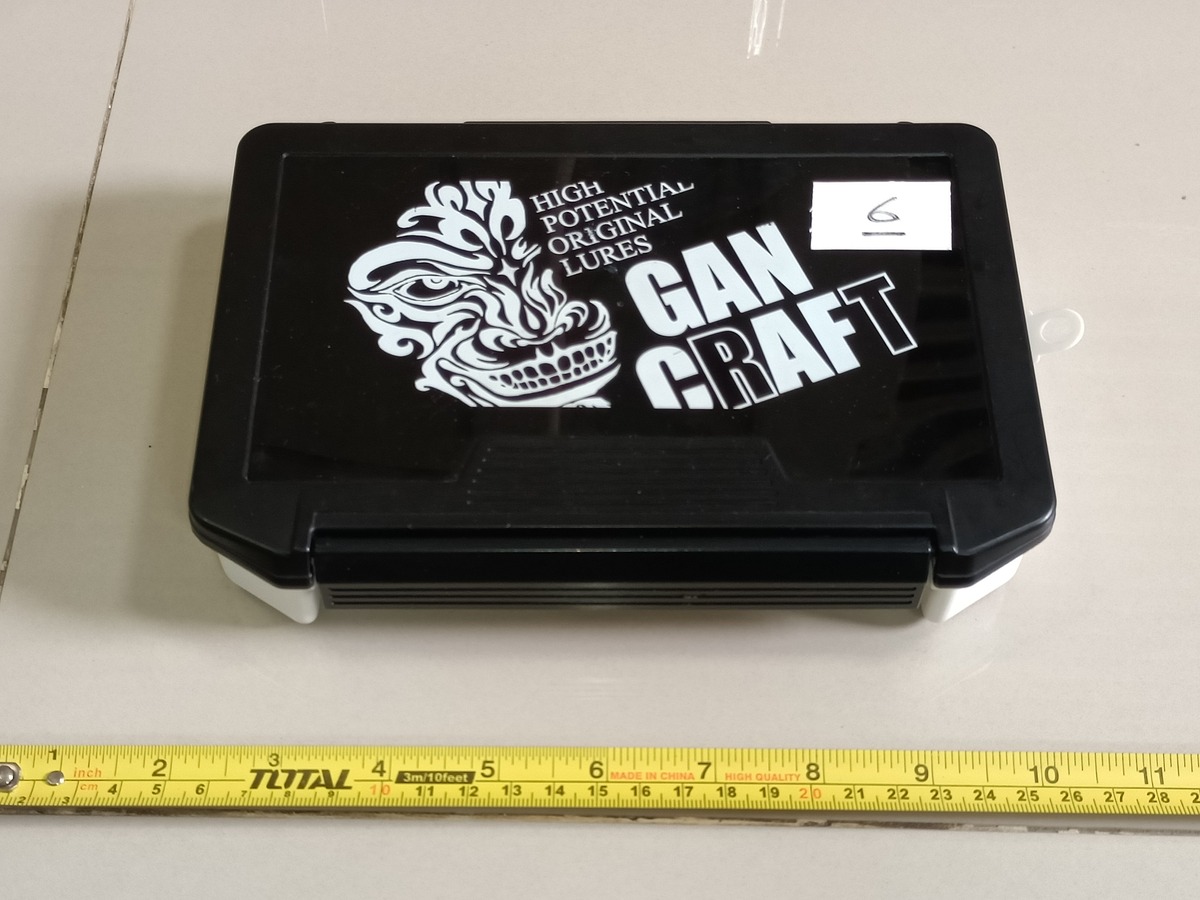      Dum fishing    ****    BOX  #   6    GANCRAFT      ****