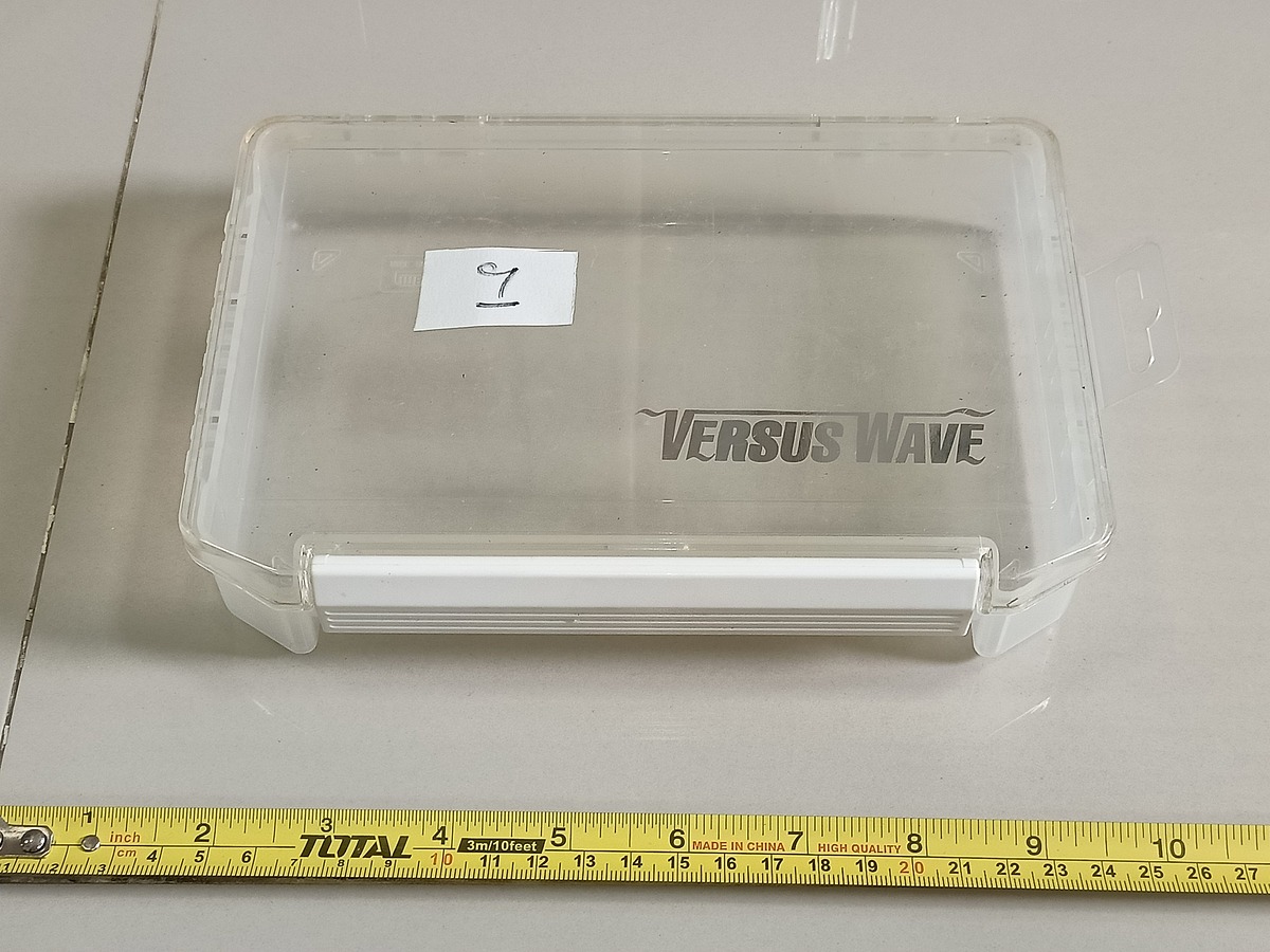      Dum fishing    ****    BOX  #  9     VERSUS   WAVE     ****