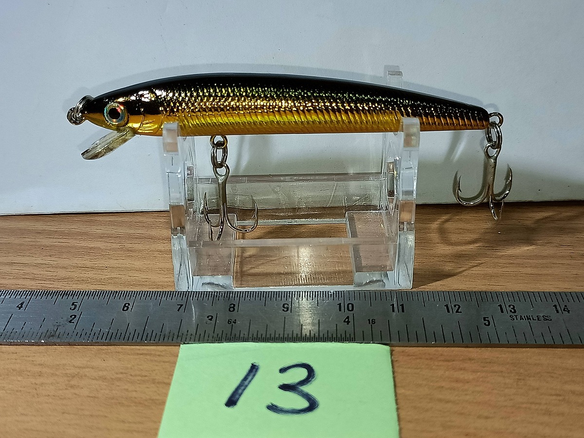   Dum fishing       *******     LURE #    13   ********