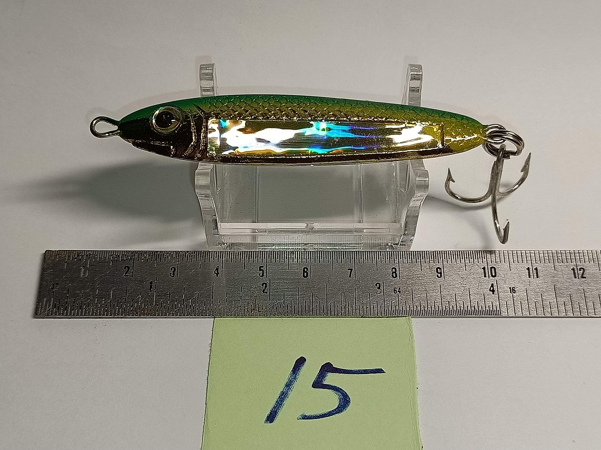   Dum fishing       *******     LURE #    15    ********