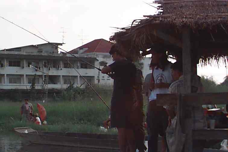 ดูภาพตรงนี้ ไม่ต้องบรรยายครับ ว่าเ