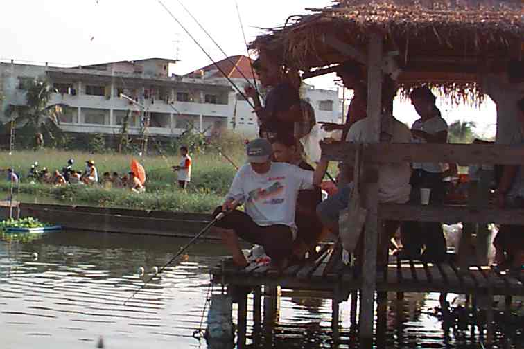 กรรมการกิตติมศักดิ์ (พี่ติ่ง) สำรวจพ