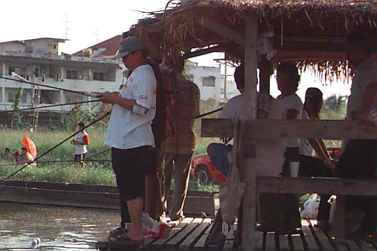 กินหน่อยซิลูก คนอื่นคว้ารางวัลไปหล