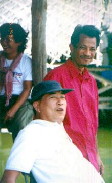 ชื่อภาพ : สองคนร้อย 
การสนทนาธรรมระห