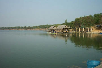 บรรยากาศสงบจนสงัด...