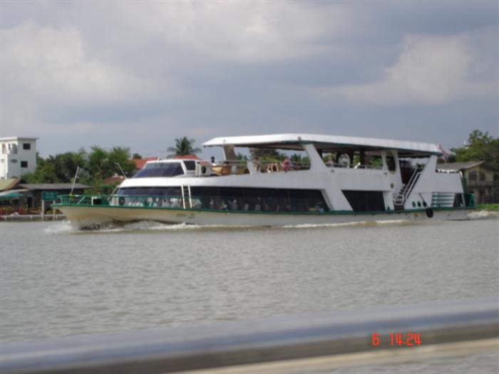 มีฟิตเนสผ่านมาเรื่อยๆ.... :laughing: :laughing:
     ม