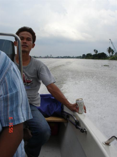 พี่โต้งค๊าบบบบ....
     ลำนี้มานสี่จังหวะ... ม่ายช่ายเหรอค๊าบบบบ....
            มัยต้องเติม ออโตล