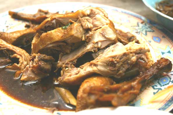 เป็ดพะโล้ จากย่านกำแพงแสน    :umh: :umh: :umh: :umh: