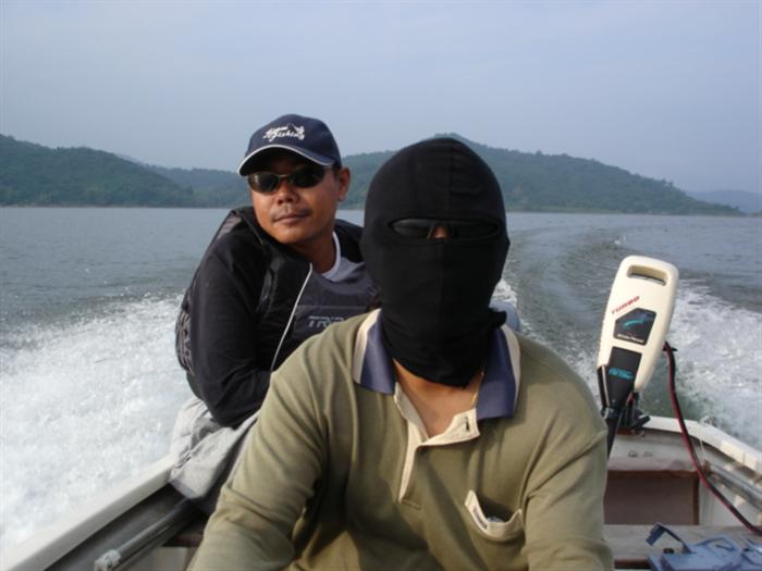 เราออกบ้างดีกว่า.... ไปเฟ้ยยยยย..... สามตะหานเสือออออ.... :love: :love: