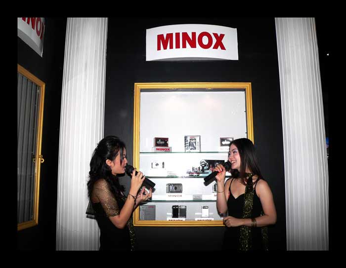 ...MINOX....เป็นกล้องในเคลือเดียวกับ...LEICA...น