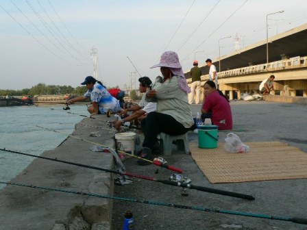 สะพานบางประกง