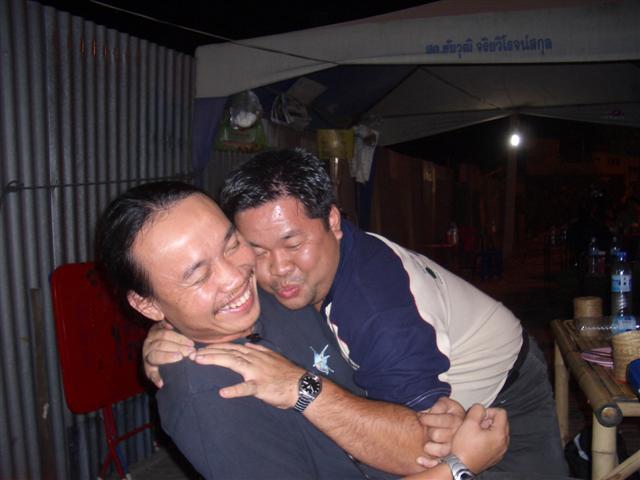 ที่สุดของป๋าปี 2548
 :laughing: :laughing: :laughing: :laughing: